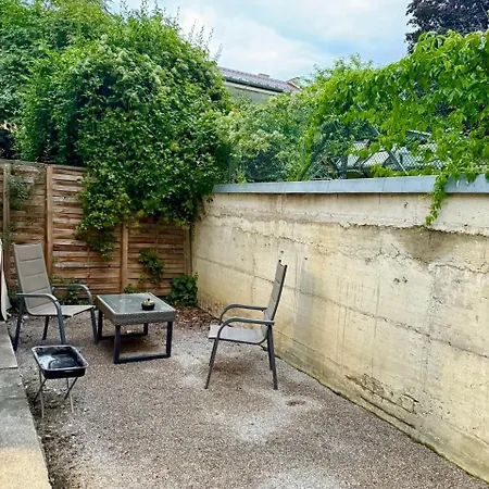 Mit Grossem Garten *