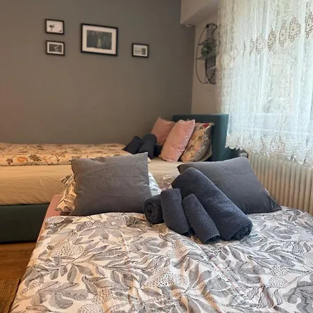 דירה Mit Garten *